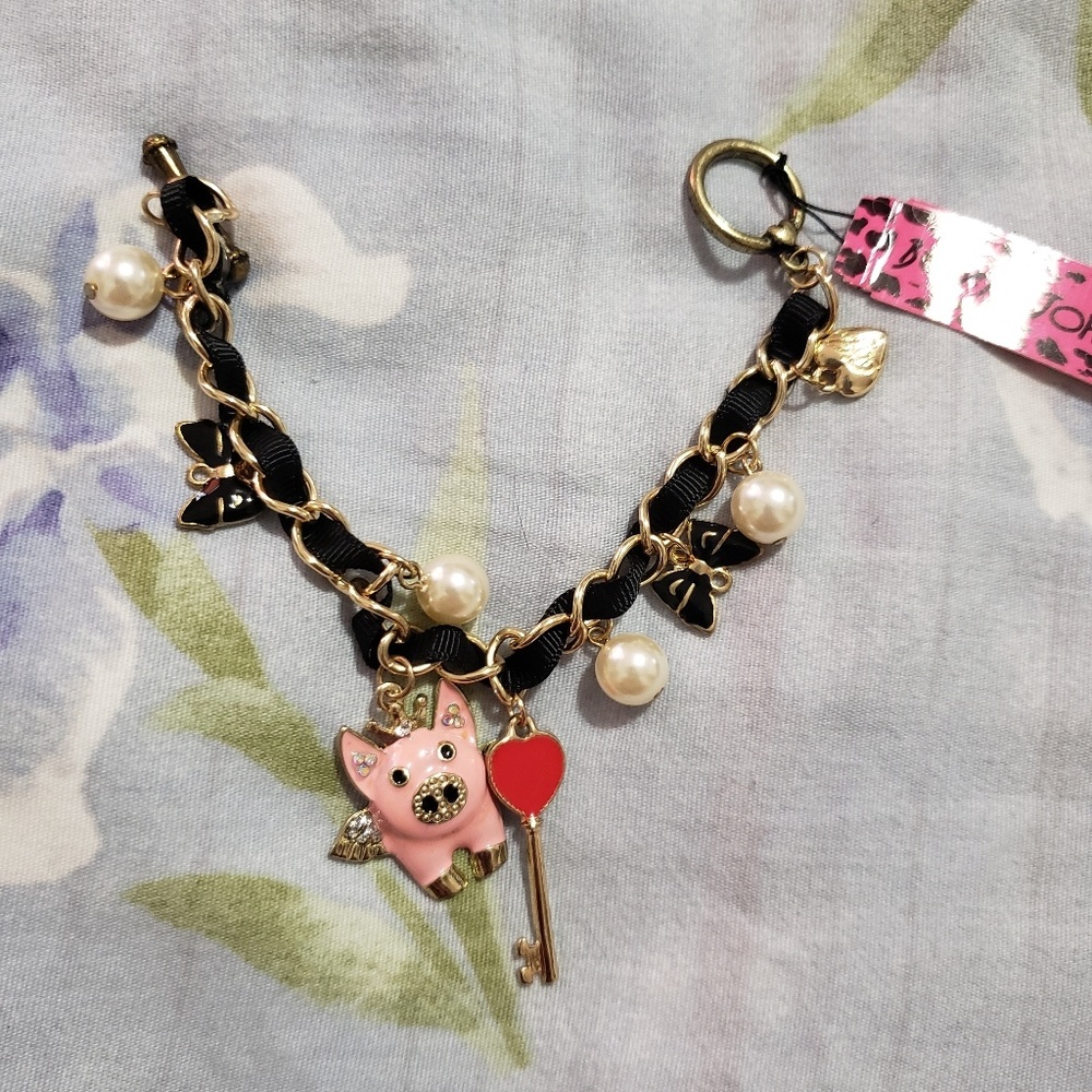 Betsey Johnson bracelet